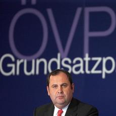 ÖVP stellt Grundsatzprogramm und Wertefundament für die Zukunft vor 271109