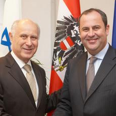Treffen Finanzminister Pröll mit dem israelichen Minister Eitan 111110