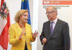 Gespräch Finanzministerin Fekter mit EU-Kommissar Rehn 230511