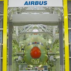 BM BARTENSTEIN BEI AIRBUS A380 Produktion 051005